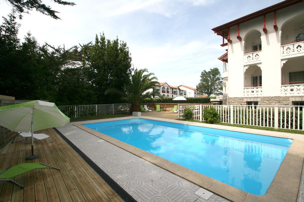 Residence Etxe Anaite Saint-Jean-de-Luz Exterior photo